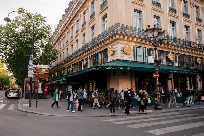 1.5 Hour Private Tour in Paris in a Classic Citroën - Riding the Citroën 2CV: the practical magic