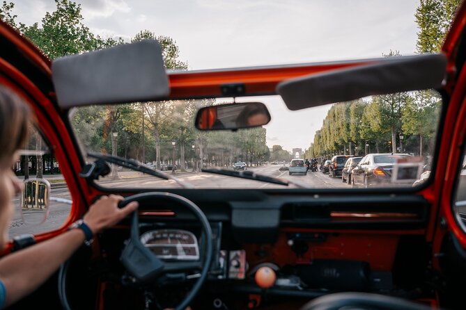 1.5 Hour Private Tour in Paris in a Classic Citroën - Stop-by-stop route: what you’ll actually see in 90 minutes