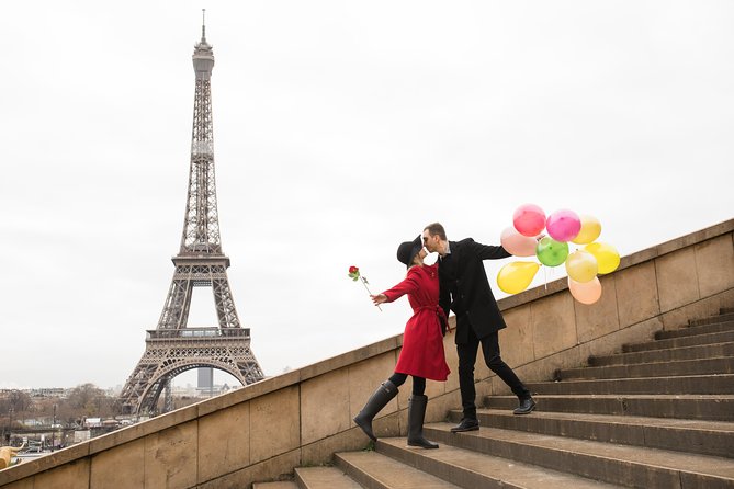 1-hour Photoshoot at the Eiffel Tower Trocadero Paris - Getting there and what to wear for a smooth shoot