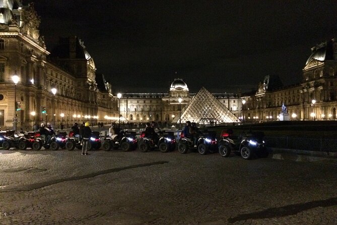 1h30 E-Quad ride in Paris - Your Ride Setup: Helmet, Gloves, Credit Card Hold