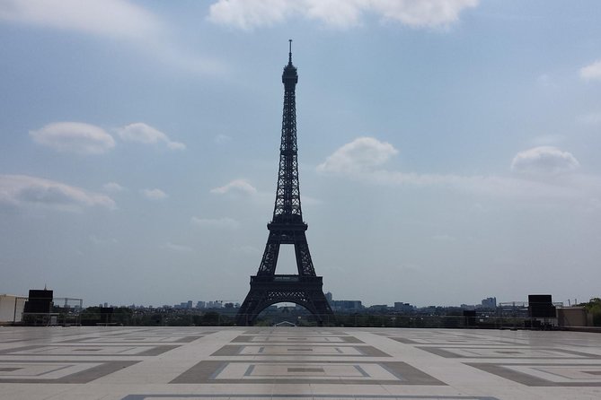 1st Day in Paris Discovery Private Tour: 'How-to' Orientation & Sightseeing Fun! - Latin Quarter wandering: medieval streets, old cafés, and Picasso details
