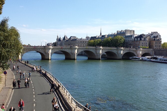 1st Day in Paris Discovery Private Tour: 'How-to' Orientation & Sightseeing Fun! - Hotel lobby pickup and a plan that fits your itinerary