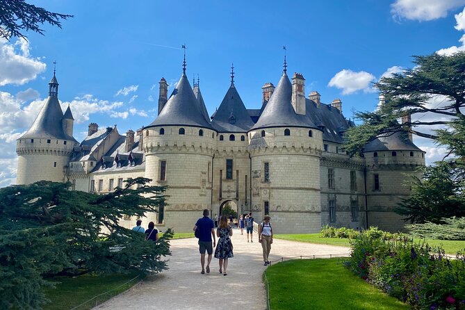 2-day Mont Saint-Michel, Full D-Day, Normandy Private from Paris - Mercedes pickup and the rhythm of two packed days