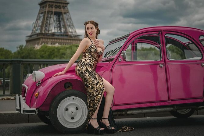 2 Hours Private Guided Tour in a Pink Citroën 2CV - A pink 2CV makes Paris feel personal fast