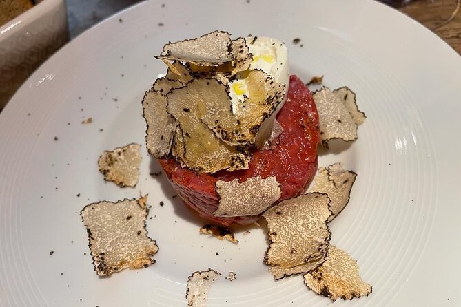 3-Day Tour to the Best Food and Drink in Paris and Champagne - Day 2 in Paris: Cordon Bleu sauce workshop with a Chef Instructor (and a tasting)