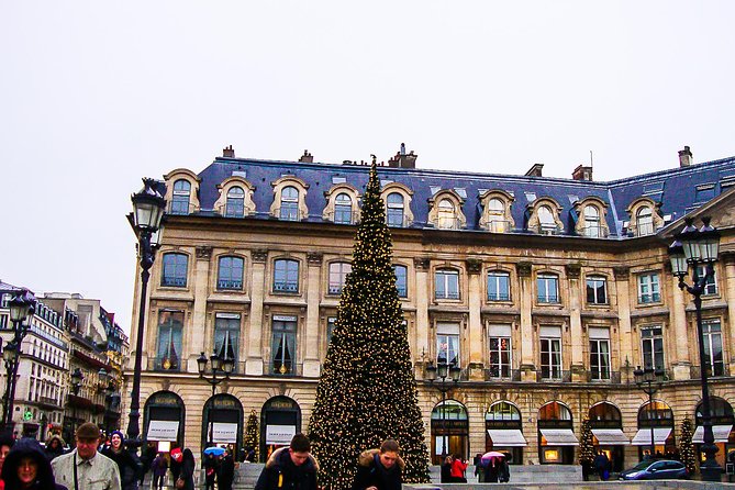 3 days in Paris with a Private Guide - Day 2: Sacre-Coeur and Montmartre energy, then Tuileries and Le Marais