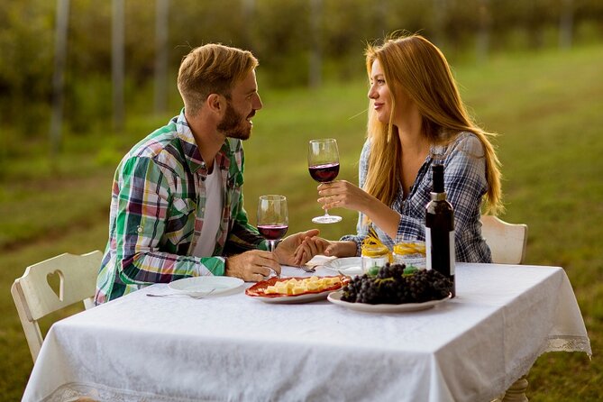 3 Days Wine Tours in Sancerre Pouilly Fumé Champagne & Normandy - Normandy: WWII Remembrance, Local Foods, and Coastal Reality