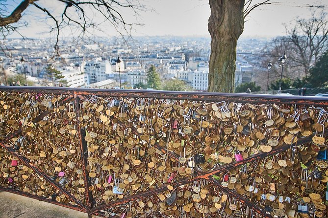 4-hour private tour Montmartre & Marais - Montmartre Time: The Neighborhood Loop That Keeps You Oriented