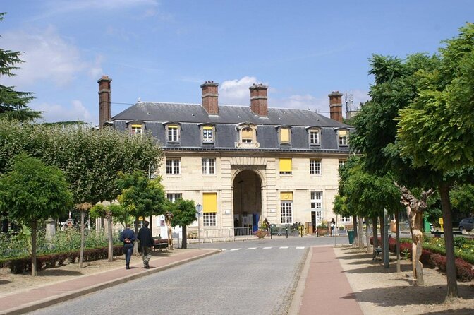 A Self-Guided Audio Tour Around Parc Montsouris - Why Parc Montsouris is a smart change of pace in Paris