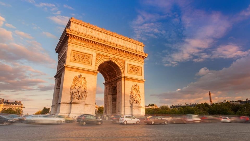 Arc de Triomphe Rooftop: Unveil History & Breathtaking Views - The 30-minute outside history briefing that gives context fast