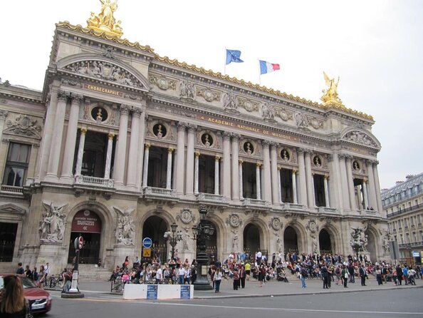 Artistic Immersion: Meet Franck SADOCK in his Studio - Who this studio visit is best for