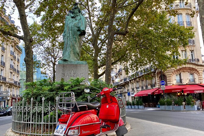 Artists in Montparnasse, smartphone audioguided tour - Montparnasse in your pocket: how the Rewind audio tour feels