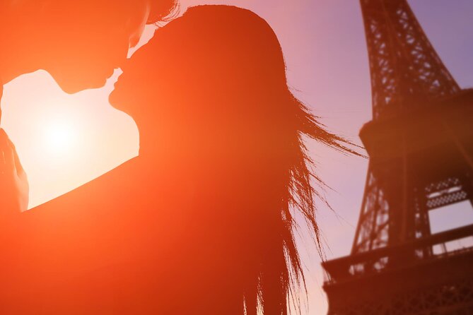Bateaux Mouches Special Marriage Proposal Dinner Cruise in Paris - Price and logistics: is $402 per person worth it?