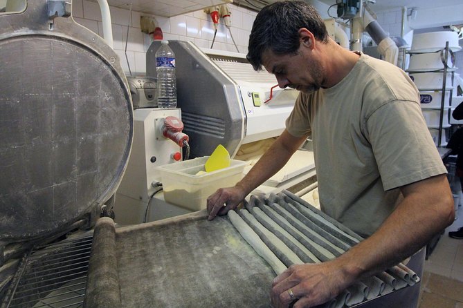 Behind the Scenes of a Boulangerie: French Bakery Tour in Paris - Your take-home baguette and croissant: enjoy them like a local