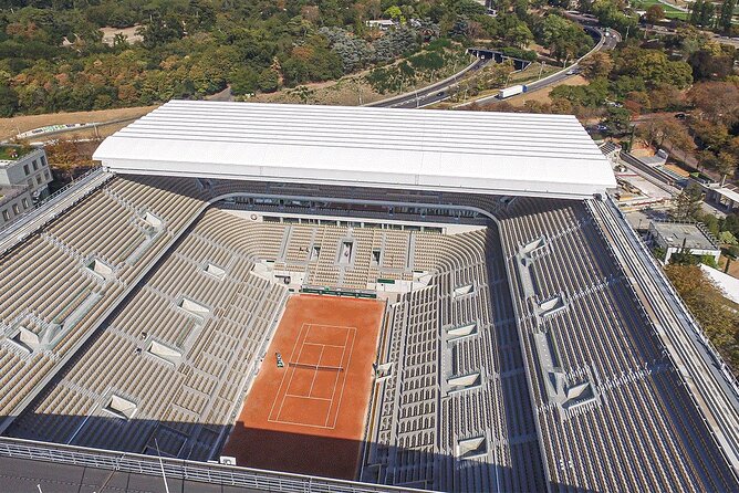 Behind the Scenes of the Roland Garros Stadium - Roland Garros shop time: a small perk with real value