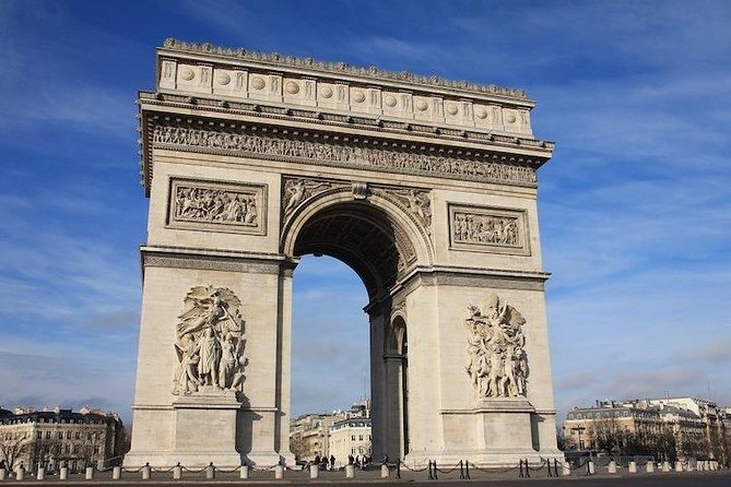 Best of Paris in 2 hours (for photos only and starting from Paris only) - Champs-Élysées in Mini-Form: The Most Famous Avenue Moment