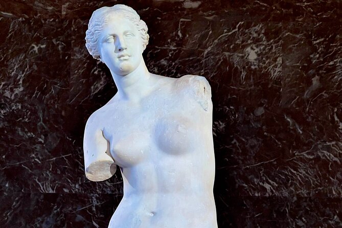 Best of the Louvre Museum Private Tour with Monalisa - Why this Louvre tour feels faster than DIY