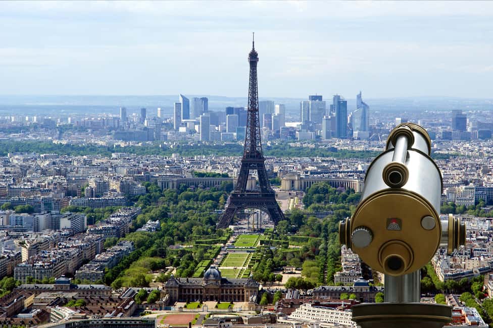 Best View of Paris: Montparnasse Tower Guided Tour - Rue du Montparnasse: the French Resistance comes into focus