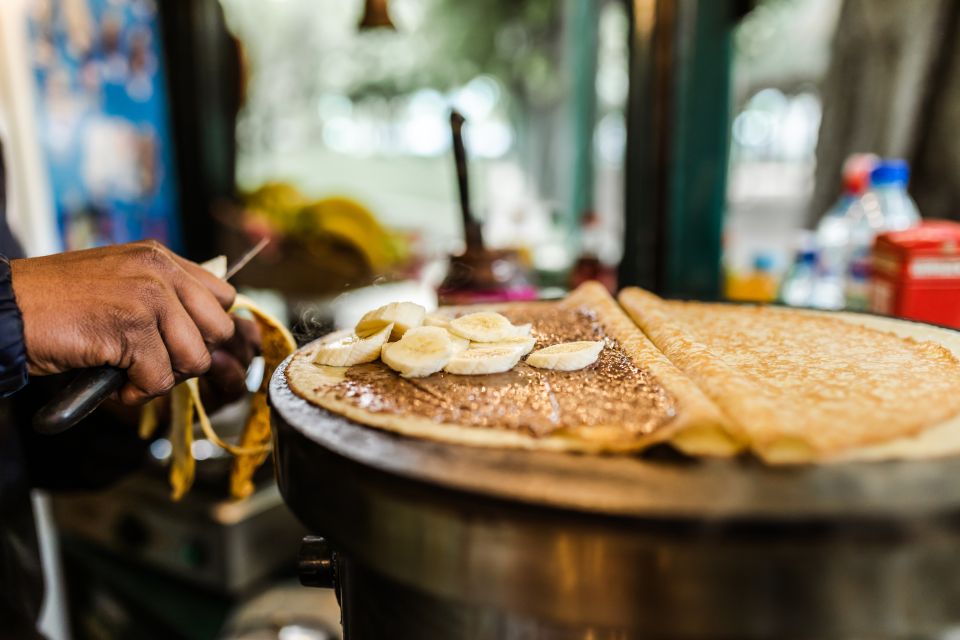 Boutiques and Patisseries: Book a Local in Paris - Boutique shopping and patisserie stops: how to get the best kind of Paris