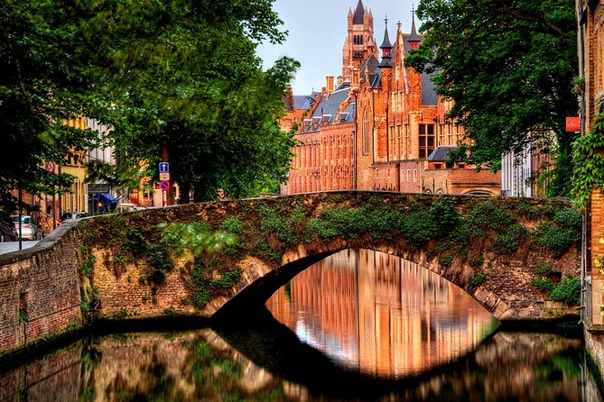 Bruges Day Tour from Paris by minivan - Why Bruges Works So Well as a Day Trip