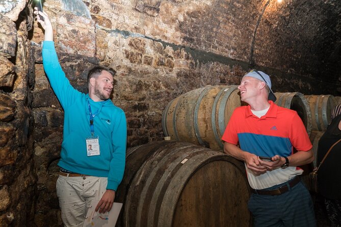 Burgundy Wine Tasting Small-Group Tour in Chablis from Paris - Chablis Lunch Stop: Medieval Streets, Local Recommendations, Limited Time