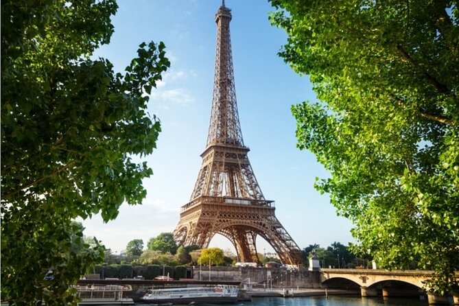 CDG - ORLY (ORY) airport to Paris, with a fluent English driver - Where this transfer fits best