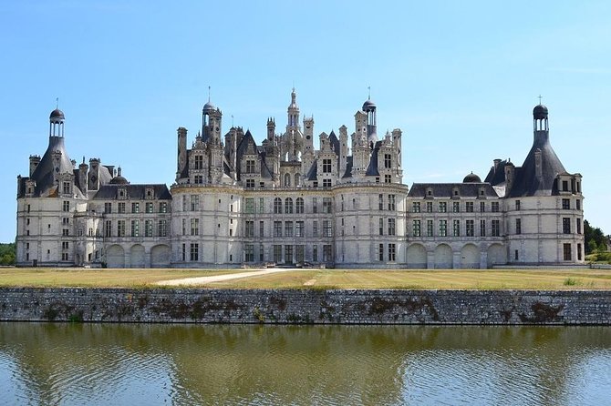 Champagne & Loire Valley Small Group Double Wine Day Tours - Two regions, one tight small-group schedule from central Paris