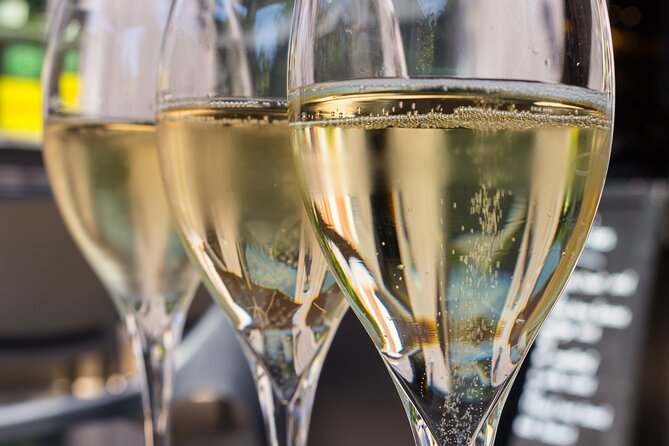 Champagne Tasting Tour Day Trip From Paris - From Paris Pickup to Reims: the morning rhythm