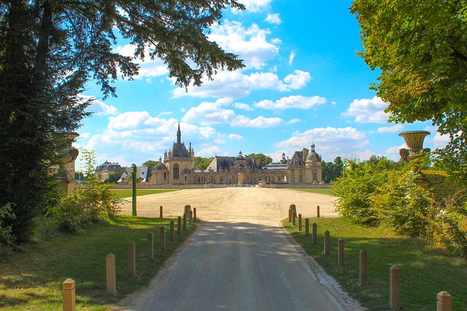 Chantilly Tour: Great Stables and Renaissance Meal from Paris - Renaissance-Style Meal at Chantilly: Elegant, Convenient, and Often Better Than Expected
