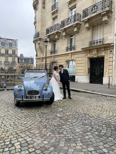 Classic Citroën 2CV tour of Paris, 1 hour - The soft-top panoramic view (and the one thing to prepare for)