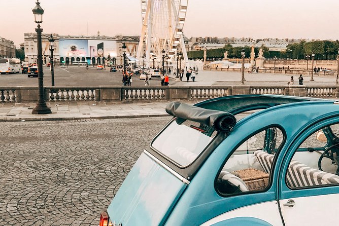 Classic Tour of Paris in 2CV CITROEN - Place de la Concorde to Place Vendôme: turning grandeur into context