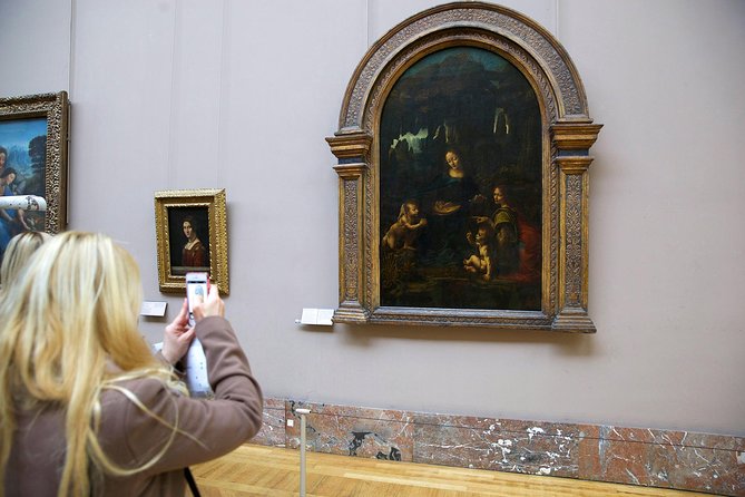 Closing Time at the Louvre: The Mona Lisa at her Most Peaceful - Mona Lisa at her most peaceful: how the moment is staged