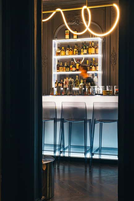 Cocktails lessons in Speakeasy - What you get to drink (and why 3 cocktails makes sense)