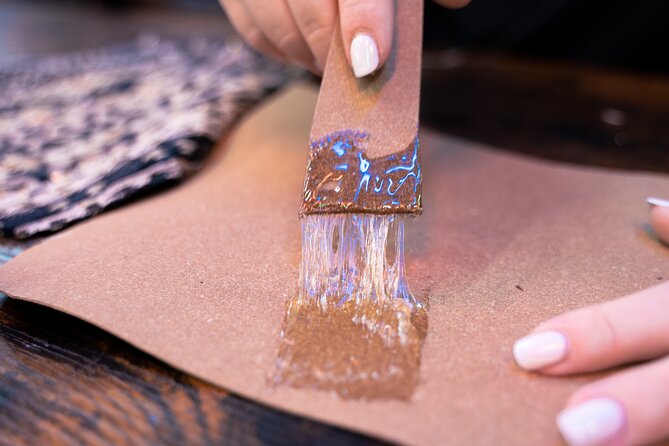 Craft a Unique Parisian luxury bag - What to do with your time there: how to shop the studio