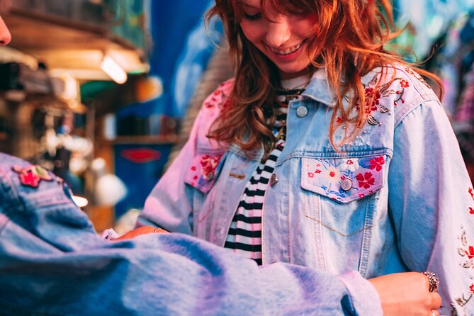 Custom a unique denim jacket with French celebrities’ designer - Photoshoot spots and taking Paris home on your back