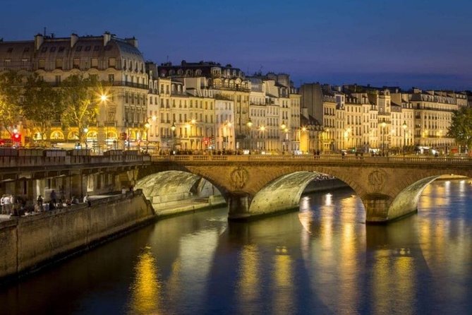 Dark Paris Myths & Legends Private Walking Tour - Historic Islands: The Medieval Heart You Can Actually Walk Through