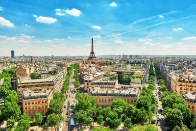 Departure Transfer: Paris Hotels to Paris Train Stations by Van - Ride comfort in a Mercedes V-Class or Vito van (and why it’s worth it)