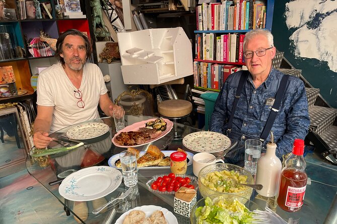 Dinner in a Bohemian Artist Apartment in Central Paris - How the 3-Hour Evening Typically Flows