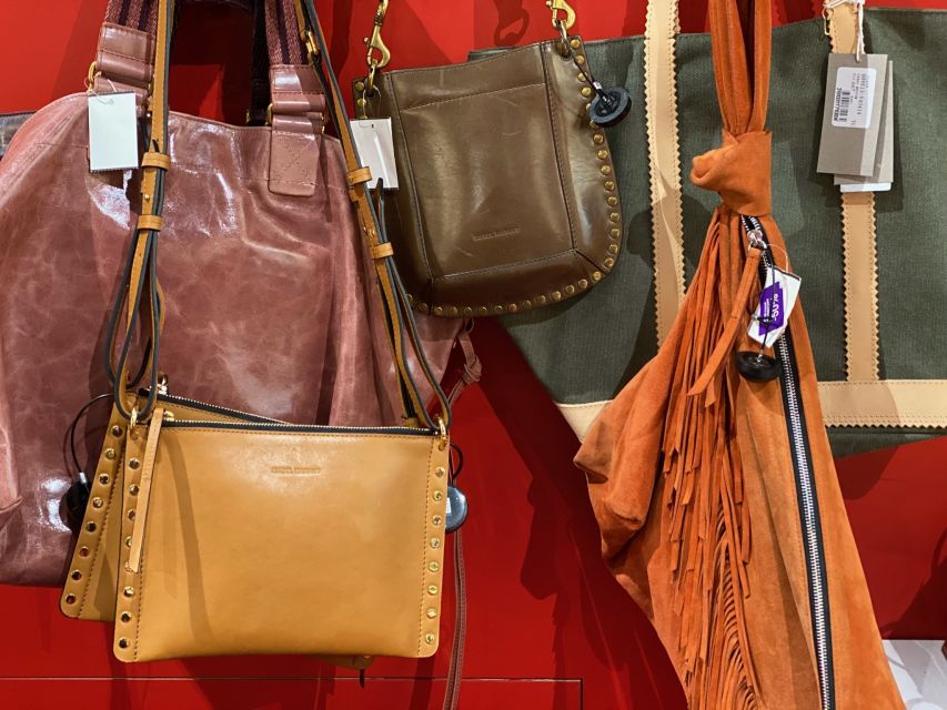 Discount Couture: ultimate Paris Shopping 2h30 walking tour - Who this tour fits best