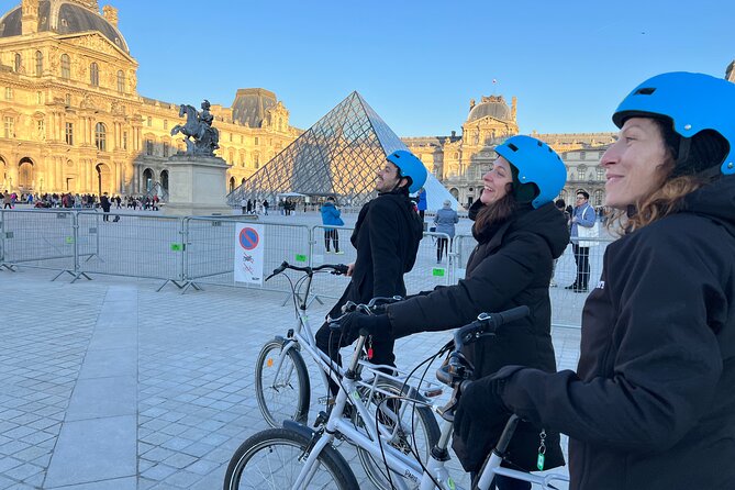 Discover Iconic Paris: Private Bike Tour of the City Center - Why this private Paris bike route feels different