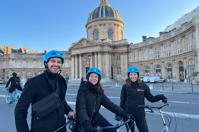 Discover Iconic Paris: Private Bike Tour of the City Center - Notre-Dame exterior angles you can actually see from the street