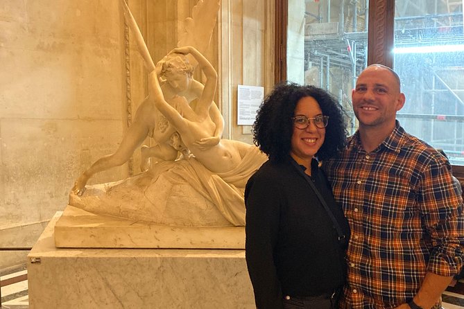 Discover the secrets of the Louvre - Inside the Louvre: Highlights Plus the Stuff People Miss