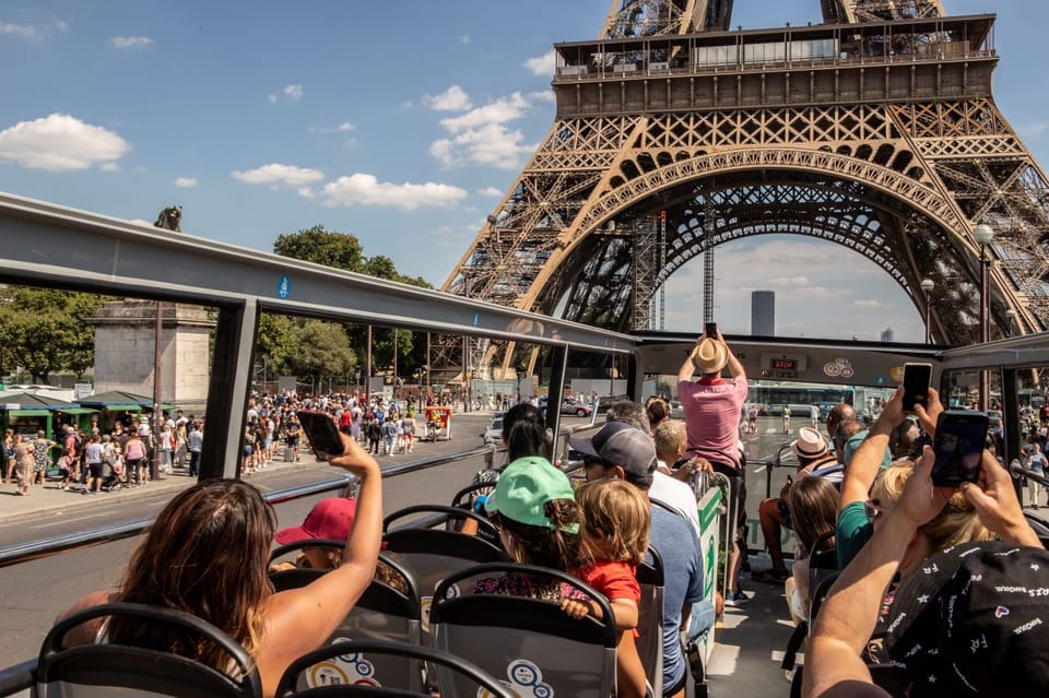 Disneyland Paris: Bus Sightseeing Tour in Paris - Price and value: what $134 buys you (and what it doesn’t)