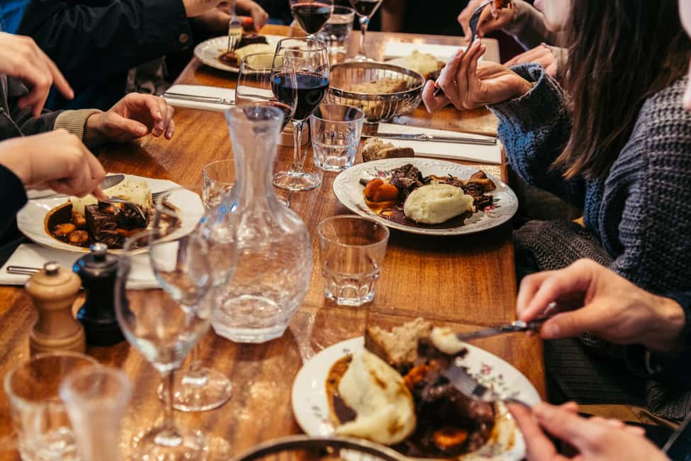 Eating Paris: Le Marais Food & Wine - Croque-Monsieur and Provençal Bites as Your First Flavor Setup