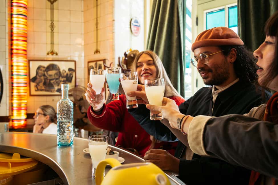 Eating Paris: Le Marais Food & Wine - Meeting Point and What Small-Group Pacing Really Means