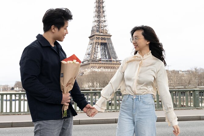 Eiffel and La Seine Photo Shoot - Paris Photographer - Along La Seine: Photos That Don’t Look Like Every Other Eiffel Shot