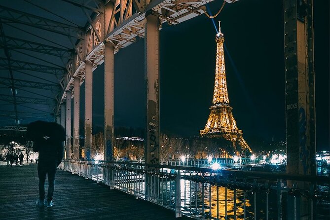 Eiffel Tower Access up to Summit with Guiding Host - Summit tickets and elevator access: what you’re really buying