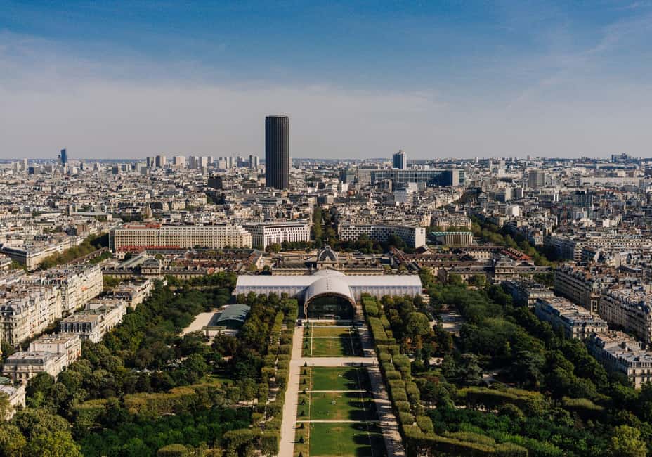Eiffel Tower Access with Host - Practical tips to make your Eiffel Tower visit smoother