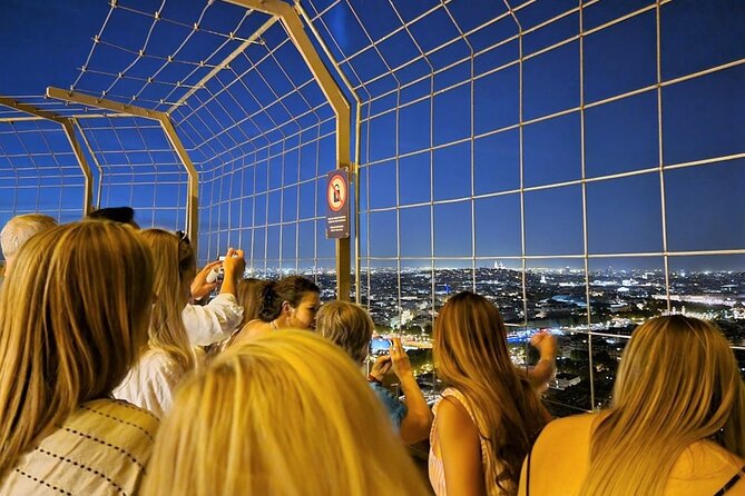 Eiffel Tower Tour & River Cruise with Summit Option - Champagne in hand: the cruise vibe and what to do with it