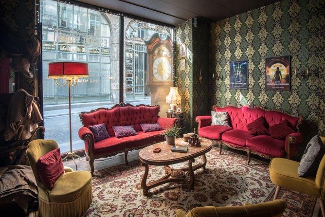 Escape Hunt Paris, Escape Game - The 60-Minute Rhythm: Briefing to Final Moment
